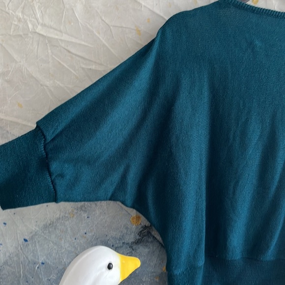 Vintage Vivanti Sweater - Picture 7 of 15